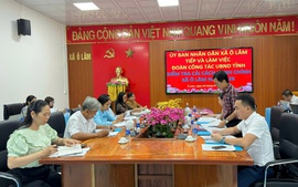 Người dân An Giang làm thủ tục hành chính không phụ thuộc địa giới
