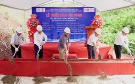 Thi công dự án tăng cường đảm bảo cung ứng điện cho thành phố Quảng Ninh