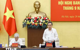 Chủ tịch Quốc hội Trần Thanh Mẫn chủ trì Hội nghị Ban Thường vụ Đảng ủy Quốc hội