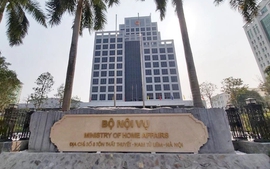 Bộ Nội vụ công bố 62 thủ tục hành chính tại Bộ phận Một cửa