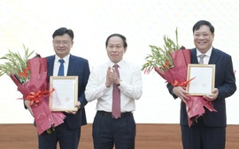Phó Thủ tướng Lê Tiến Châu trao Quyết định bổ nhiệm 2 Phó Tổng Thanh tra Chính phủ