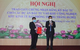 Hai Phong grants investment licenses to five projects