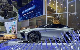Electric cars and concept cars appear at Viet Nam Motor Show 2022