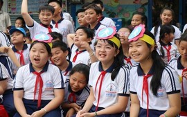 UNICEF Executive Director commends Viet Nam for many gains for children