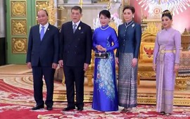 King of Thailand vows to foster implementation of cooperation projects with Viet Nam