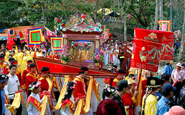 Ba Chua Xu Temple Festival seeks UNESCO heritage title