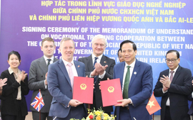 Viet Nam, UK sign MoU on vocational training cooperation 