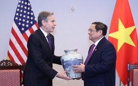 U.S. supports independent, strong and prosperous Viet Nam