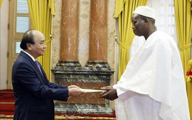 President receives credential letters from Croatian, Senegalese Ambassadors