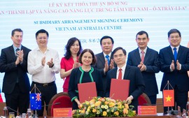 Cooperation Agreement on establishment of Viet Nam-Australia Center inked 