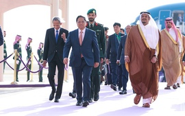 Prime Minister arrives in Riyadh for ASEAN-GCC Summit