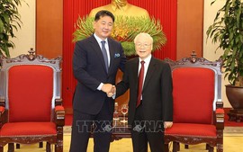 Party chief receives Mongolian President