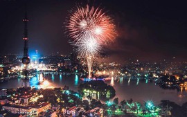 Fireworks to light up Ha Noi sky on Lunar New Year's Eve