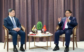 Prime Minister meets Brunei’s Minister of Finance and Economy II