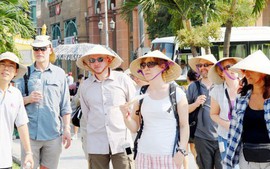 Viet Nam welcomes 4.6 million int’l guests in first five months