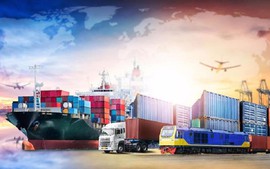 Trade surplus reaches US$9.8 billion in first five months