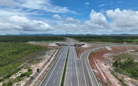 Cambodia begins construction of expressway connecting to Viet Nam