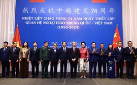 Viet Nam, China mark 74th anniversary of diplomatic ties