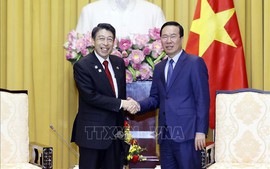 President hosts Governor of Japan's Fukuoka prefecture