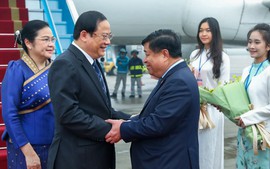 Lao Prime Minister starts two-day visit to Viet Nam