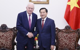 Viet Nam, Fulbright University spur high-level policy exchange programs