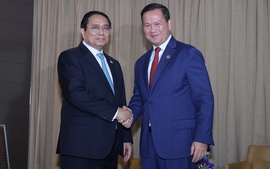 PM Pham Minh Chinh meets Cambodian counterpart in Melbourne