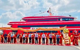 High-speed boat service linking HCM City, Con Dao island launched