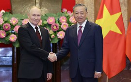 Viet Nam is Russia's top priority in Asia-Pacific: Putin 