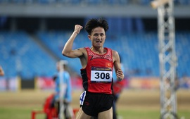 Nguyen Trung Cuong beat strong rivals to win Taiwan Athletics Open gold