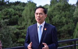 Building Viet Nam-China community with shared future