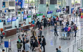 Int’l passengers soar by over 32% in eight months