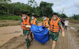 Typhoon Yagi leaves 330 dead and missing in Viet Nam