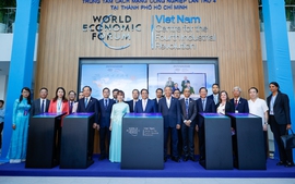 Viet Nam launches Center for Fourth Industrial Revolution