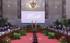 Top Vietnamese, Cuban leaders held talks in Havana