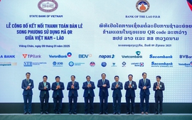 Viet Nam, Laos launch cross-border QR payment service