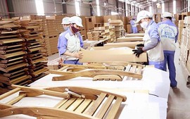 Viet Nam targets to raise timber export value to US$18 billion in 2025