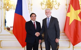 Gov’t chief meets with Czech President