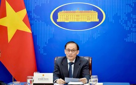 Acting Minister of Foreign Affairs holds phone talks with UK Foreign Secretary