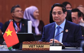 Prime Minister attends 20th East Asia Summit in Malaysia