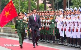 Defense Minister holds talks with Slovak Deputy Prime Minister and Minister of Defense in Ha Noi