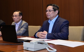 Gov’t chief chairs overnight emergency meeting on flood relief