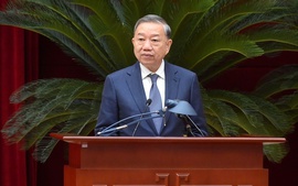 Party chief calls for relentless anti-corruption drive with no exceptions