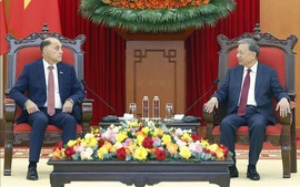 Party chief hosts Secretary of the Belarusian State Security Council