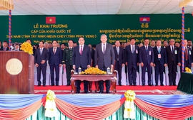 Viet Nam, Cambodia inaugurate Tan Nam-Meun Chey international border gate