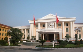 Viet Nam to continue reorganization of political system's apparatus