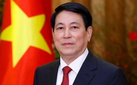 President Luong Cuong pays state visit to Laos