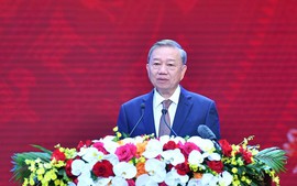 Party leader stresses major orientations for legislation formulation and enforcement