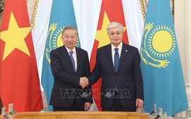Viet Nam, Kazakhstan elevate ties to strategic partnership