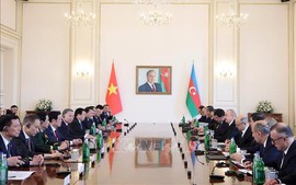 General Secretary To Lam holds talks with Azerbaijani President Ilham Aliyev