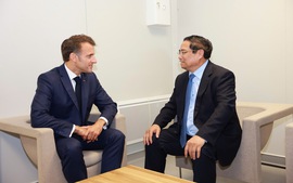 Prime Minister meets French President Emmanuel Macron in Nice